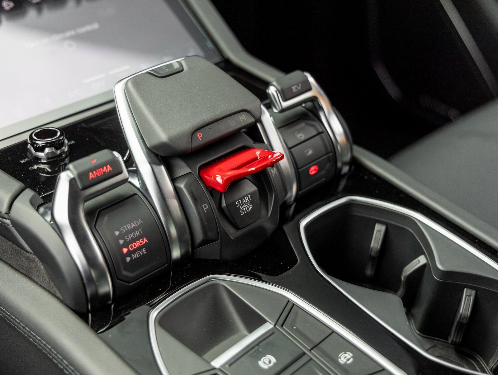 Used 2025 Lamborghini Urus SE image 26