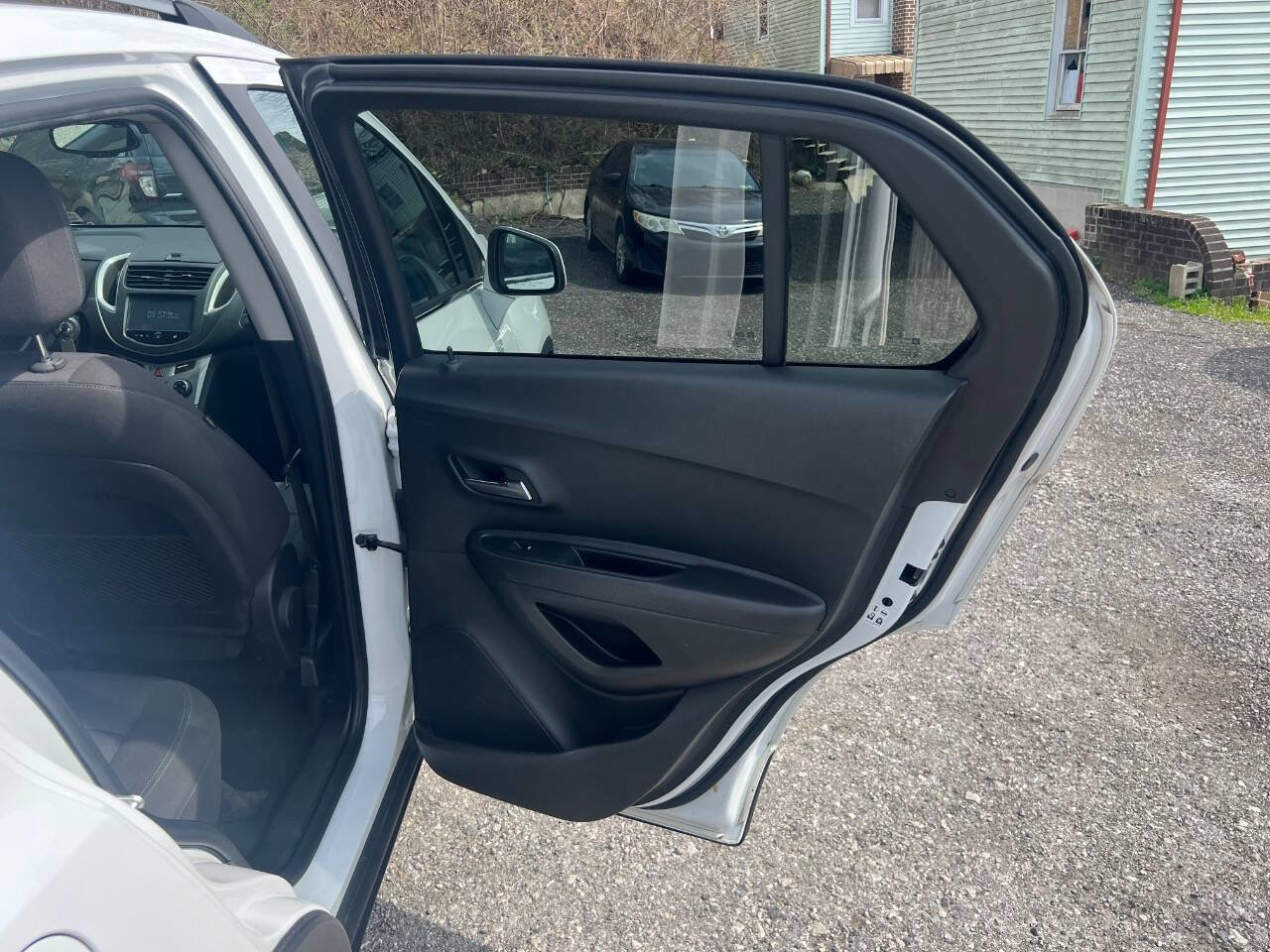 Used 2016 Chevrolet Trax LT w/ LPO, Protection Package image 24