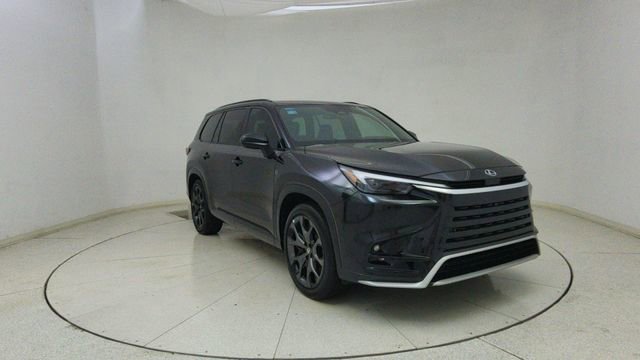 Used 2026 Lexus TX 500h AWD w/ Technology Package image 63