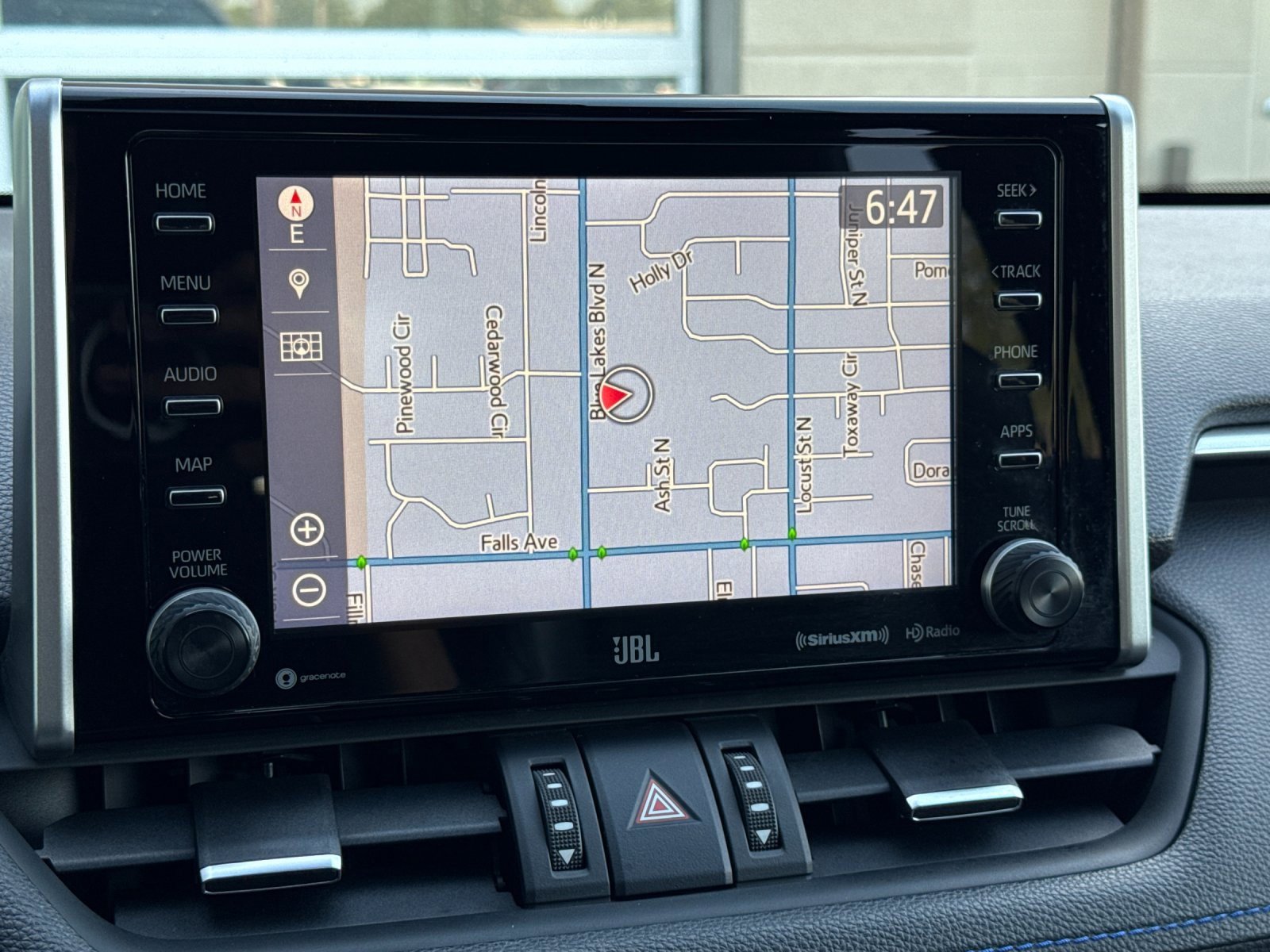 Used 2019 Toyota RAV4 XSE image 21