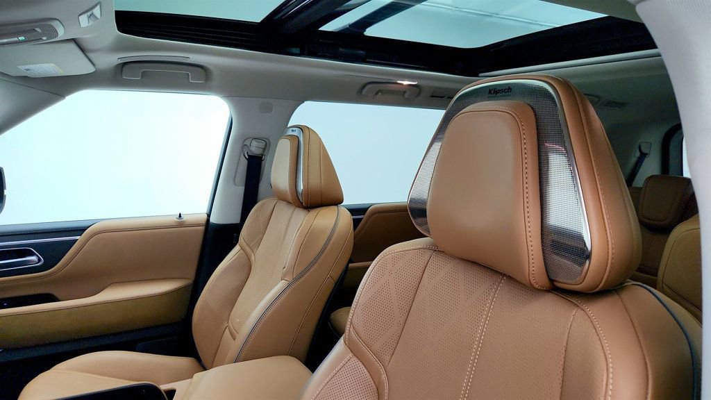 Used 2025 INFINITI QX80 Sensory w/ Exterior Package image 22
