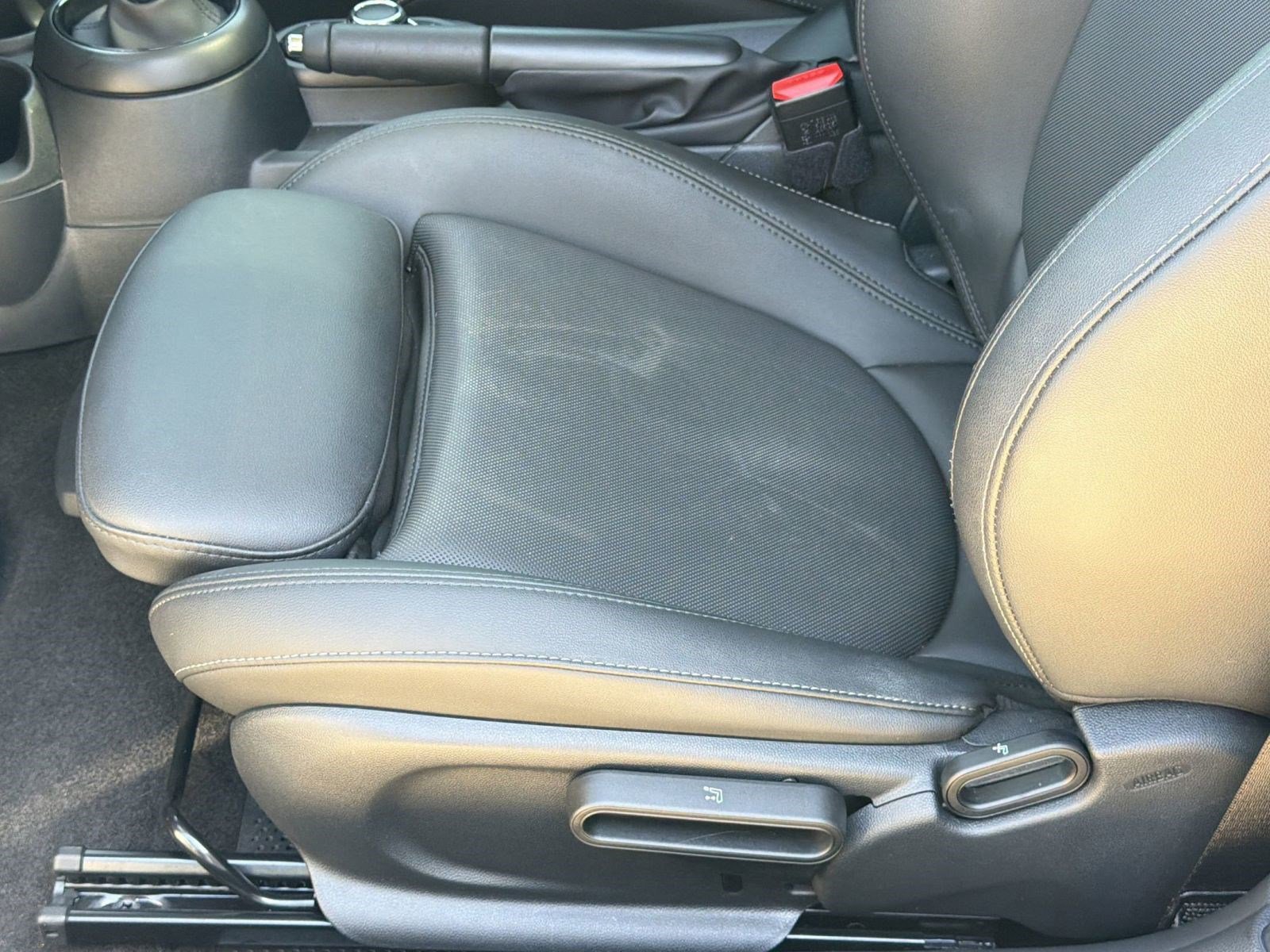 Used 2024 MINI Cooper S image 14