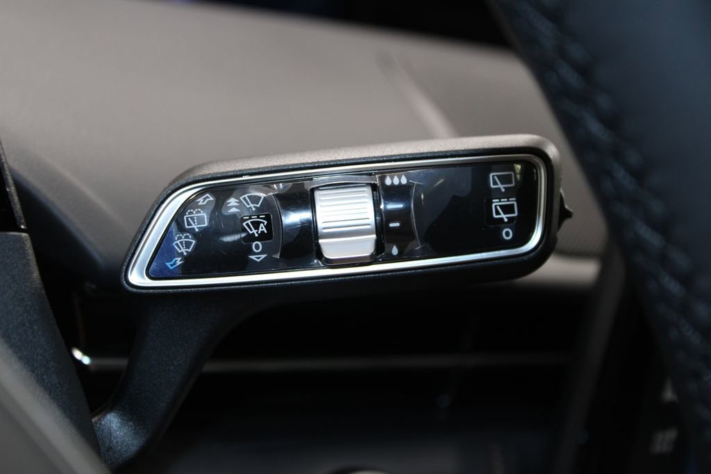 New 2026 Lincoln Nautilus Premier w/ Equipment Group 102A image 40