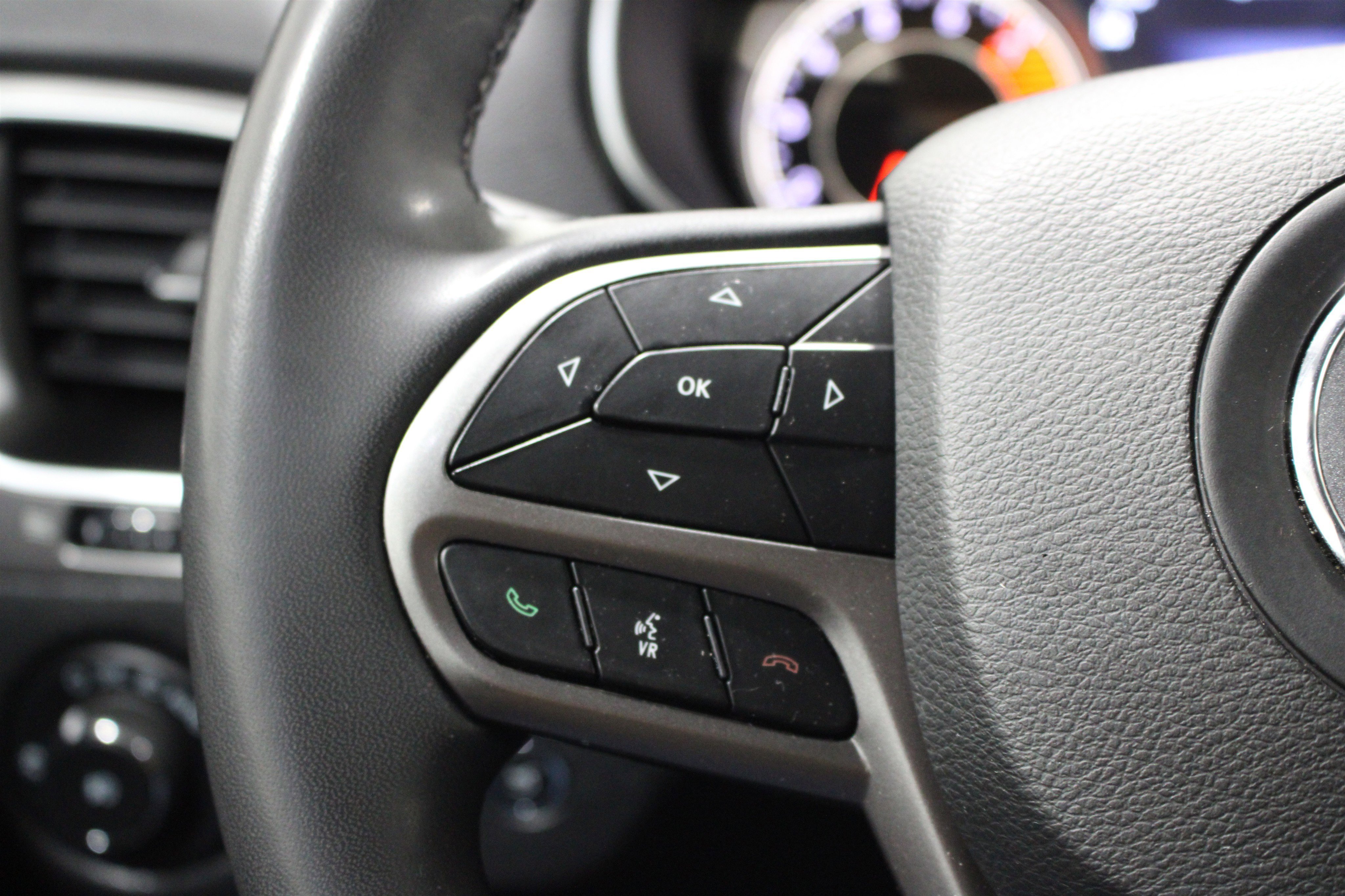 Used 2022 Jeep Cherokee Latitude Lux image 11