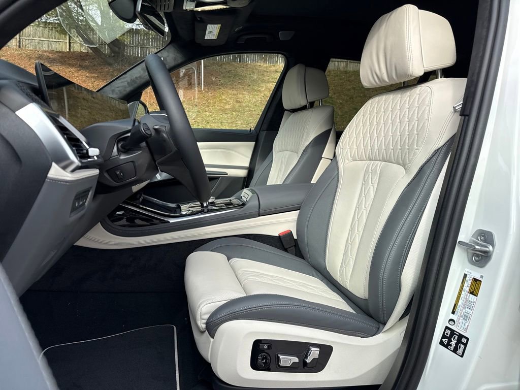 New 2026 BMW ALPINA XB7 ALPINA XB7 image 10
