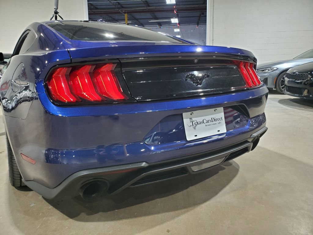Used 2019 Ford Mustang EcoBoost image 37