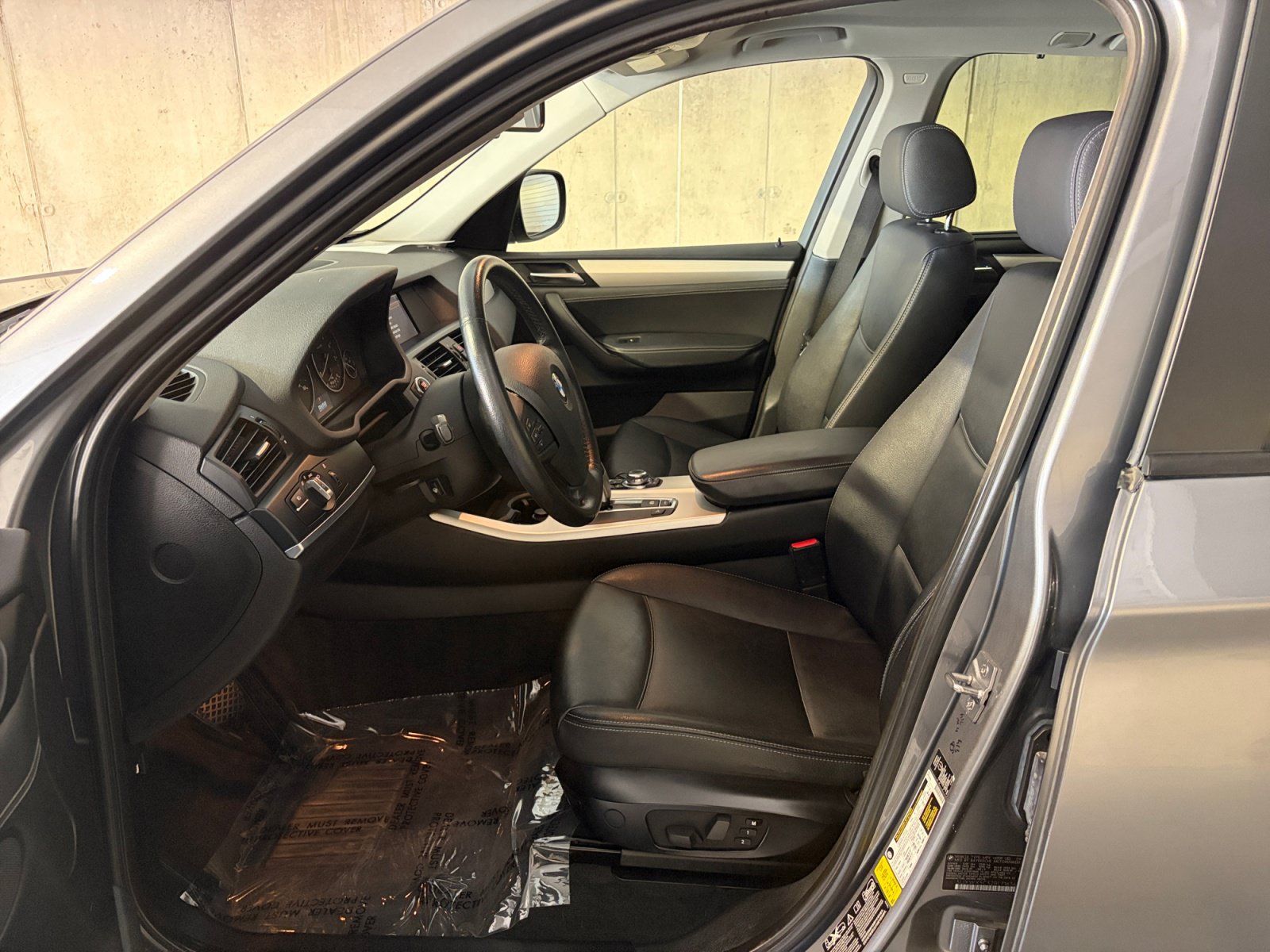 Used 2011 BMW X3 xDrive28i AWD/4WD image 4