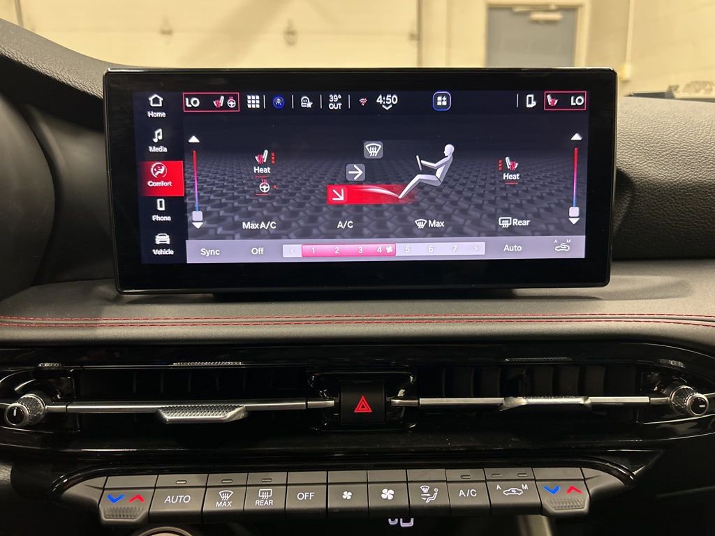 Used 2025 Dodge Hornet R/T image 25