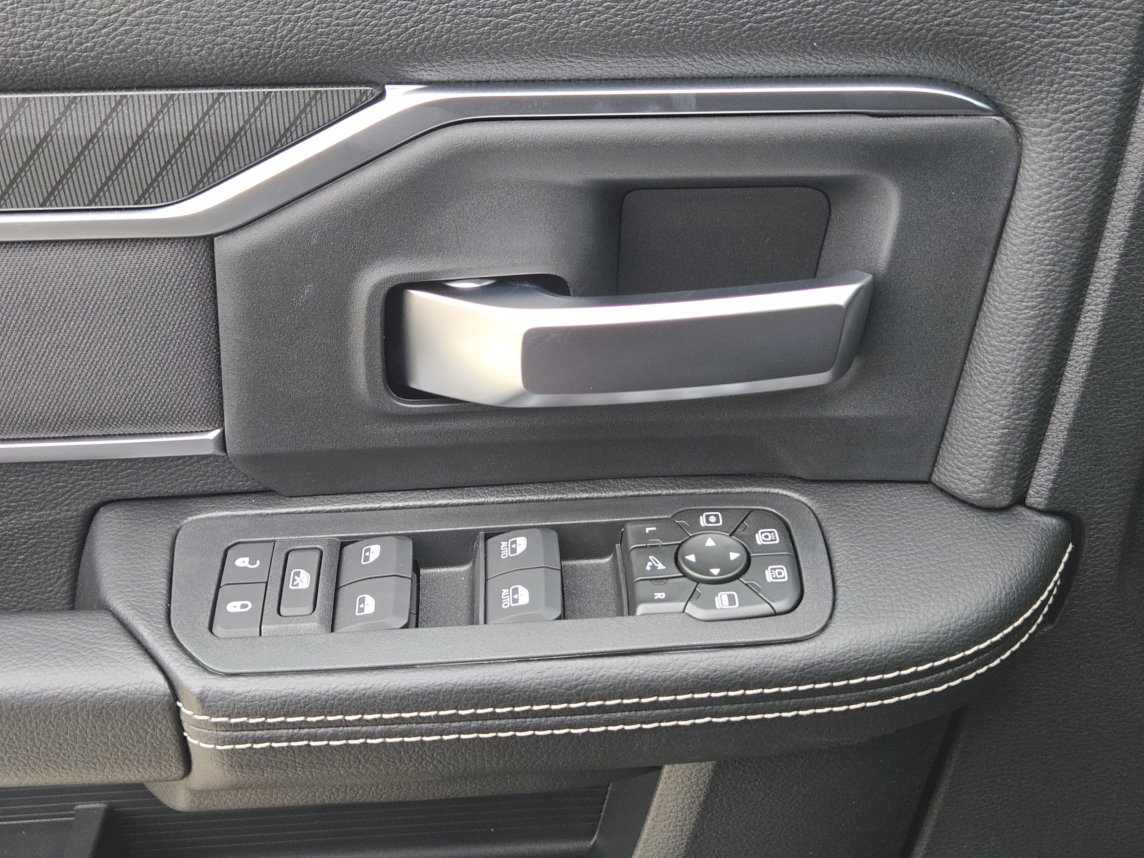 New 2026 RAM 2500 Lone Star AWD/4WD image 19
