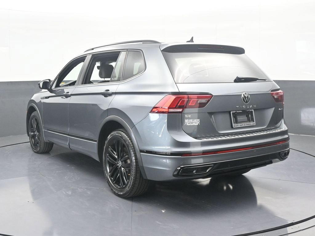 Used 2022 Volkswagen Tiguan SE R-Line image 4