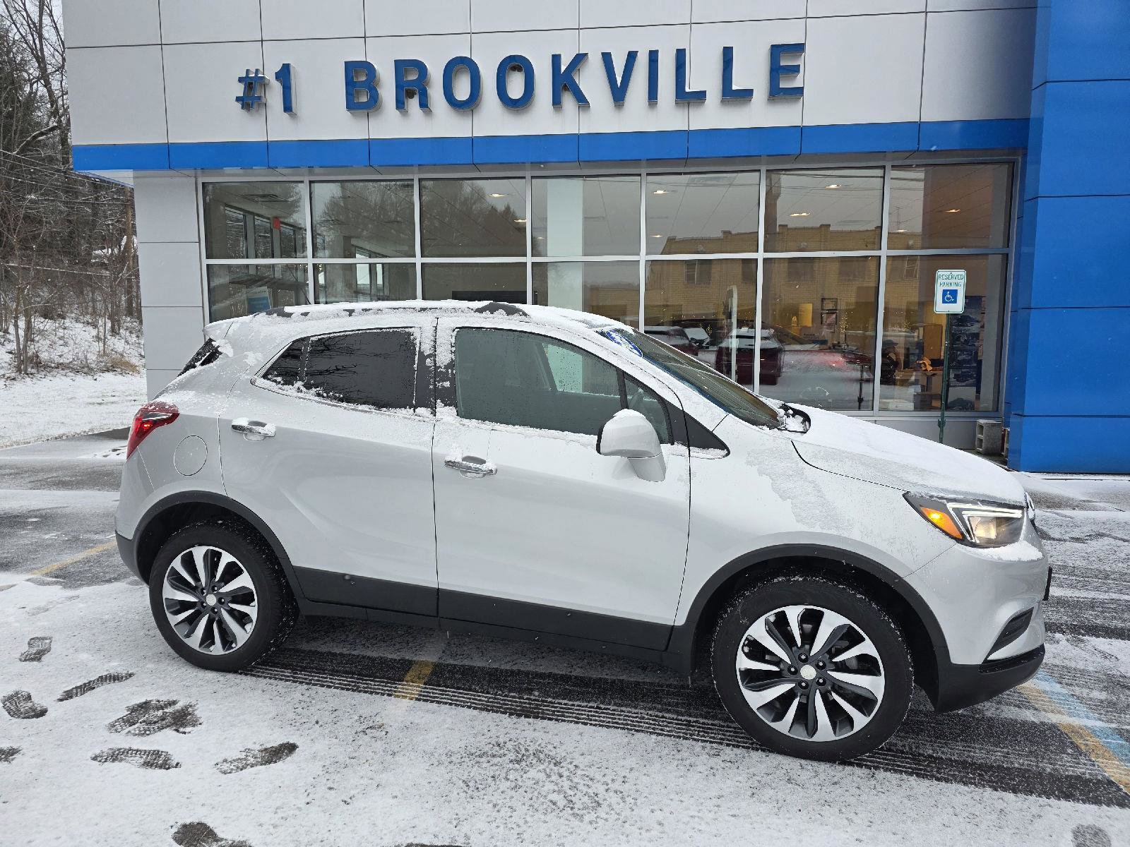 Used 2021 Buick Encore Preferred w/ Safety Package image 1