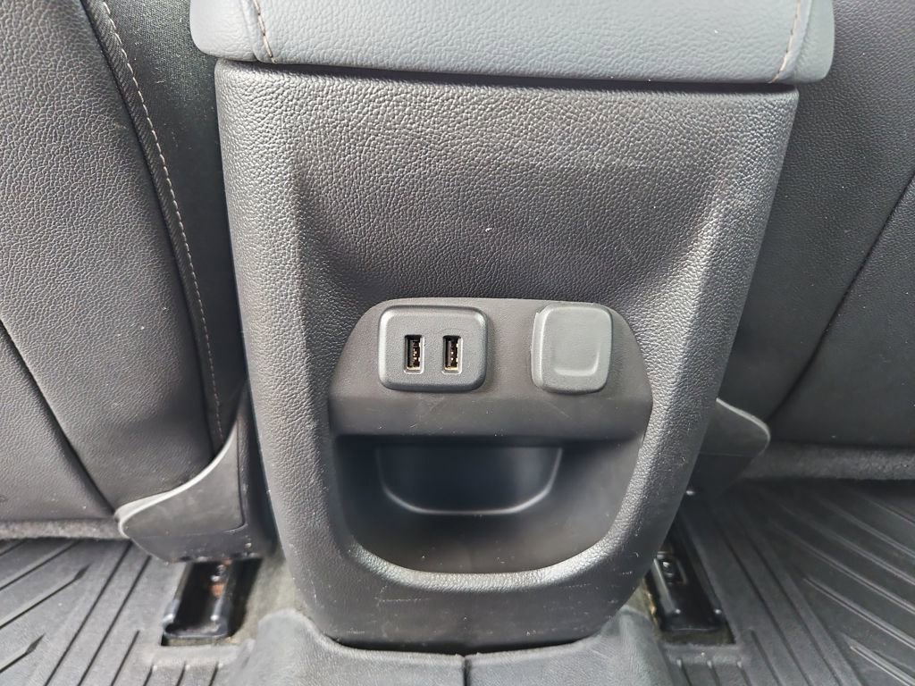 Used 2018 Chevrolet Colorado Z71 w/ Centennial Edition image 28