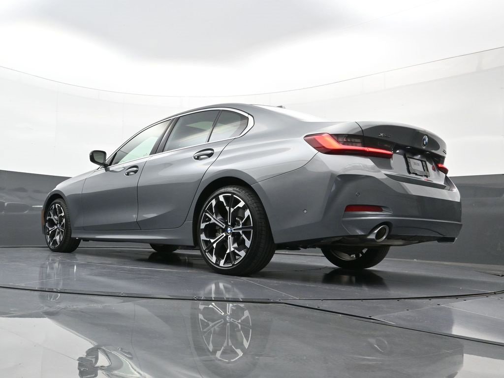 Used 2025 BMW 330i xDrive Sedan image 24