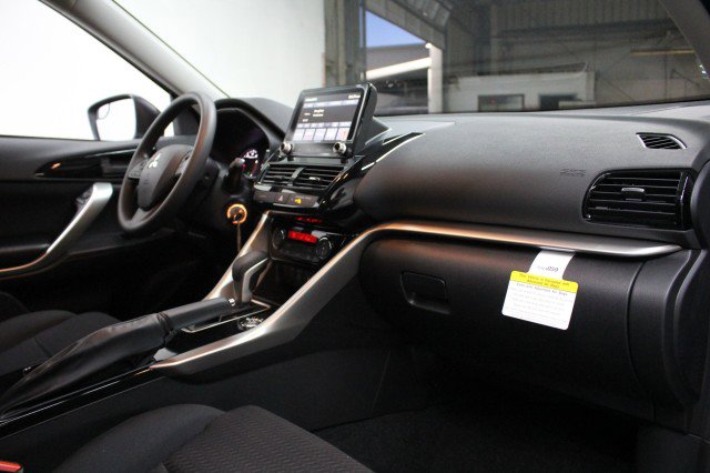 New 2026 Mitsubishi Eclipse Cross ES image 17