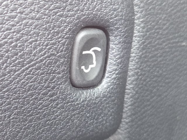 Used 2022 Jeep Grand Cherokee Laredo X AWD/4WD image 19