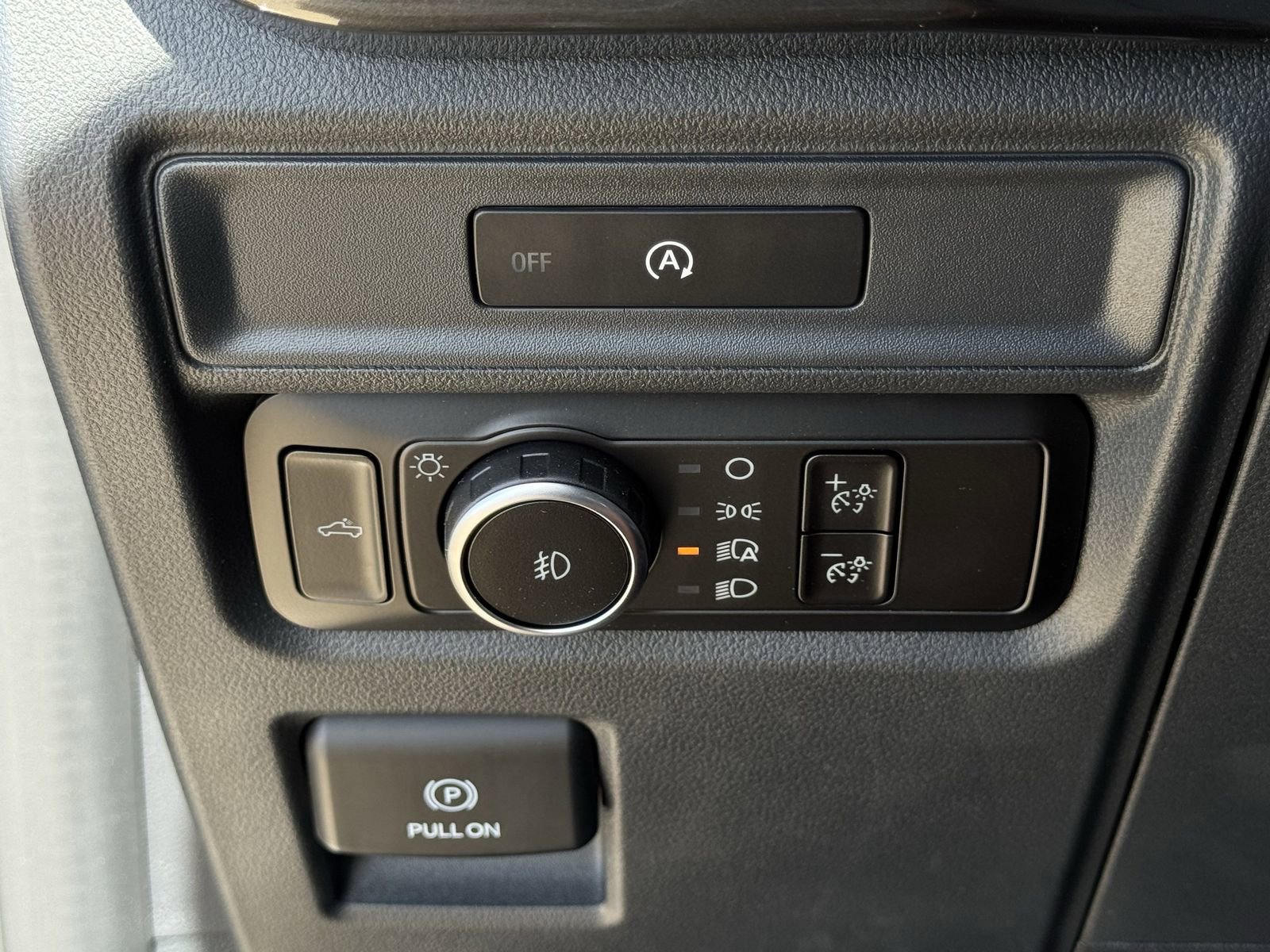 Used 2025 Ford F150 STX w/ Equipment Group 200A image 21