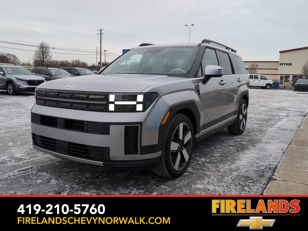 Used 2024 Hyundai Santa Fe Limited image 10