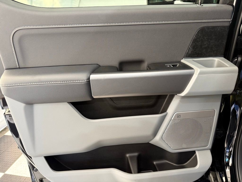 New 2026 Ford F250 XLT w/ XLT Premium Package image 18