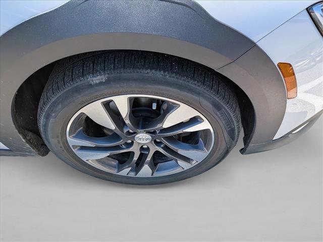 Used 2019 Buick Regal Essence w/ Driver Confidence Package I AWD/4WD image 8