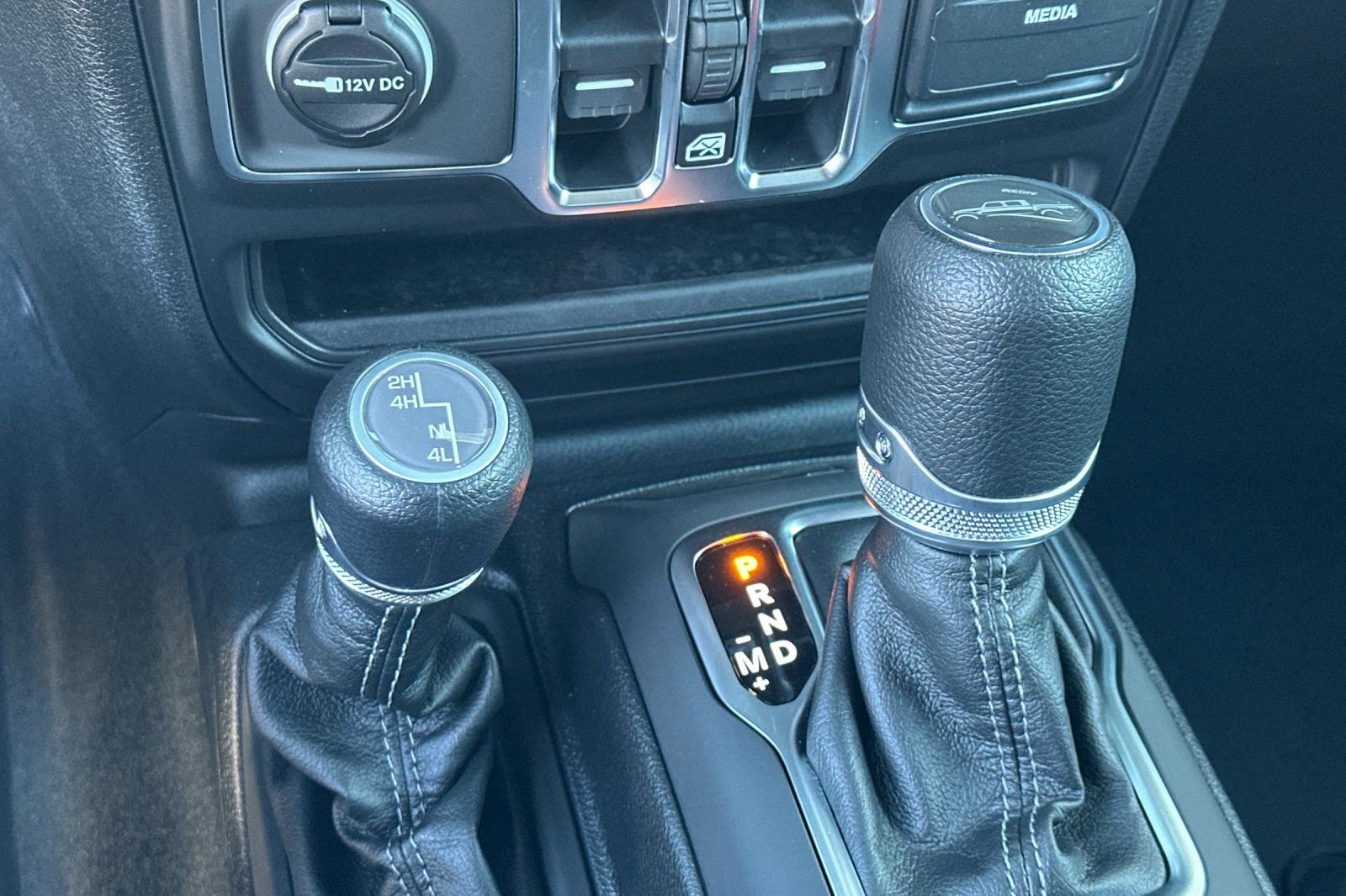New 2026 Jeep Gladiator Sport AWD/4WD image 20