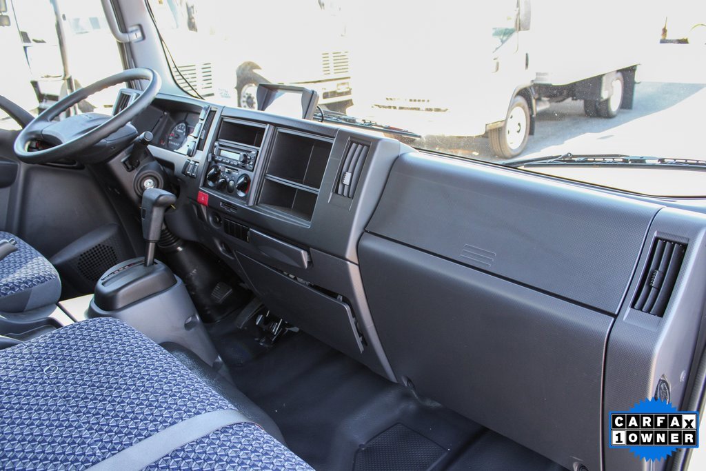 Used 2024 Isuzu NPR image 30