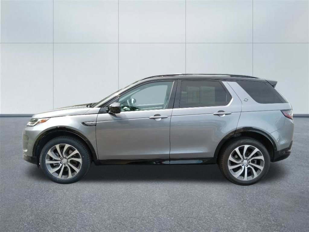 Used 2024 Land Rover Discovery Sport Dynamic SE AWD/4WD image 2