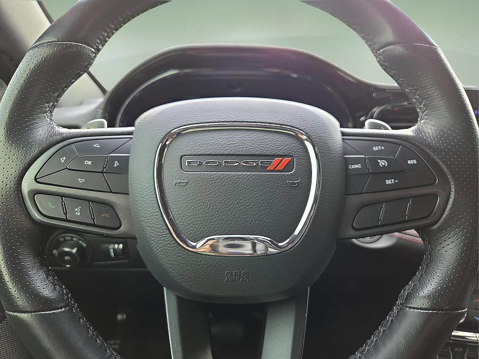 Used 2022 Dodge Durango R/T w/ Blacktop Package AWD/4WD image 24
