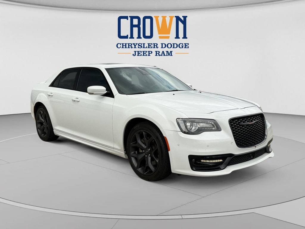 Used 2023 Chrysler 300 S w/ Comfort Group RWD image 1
