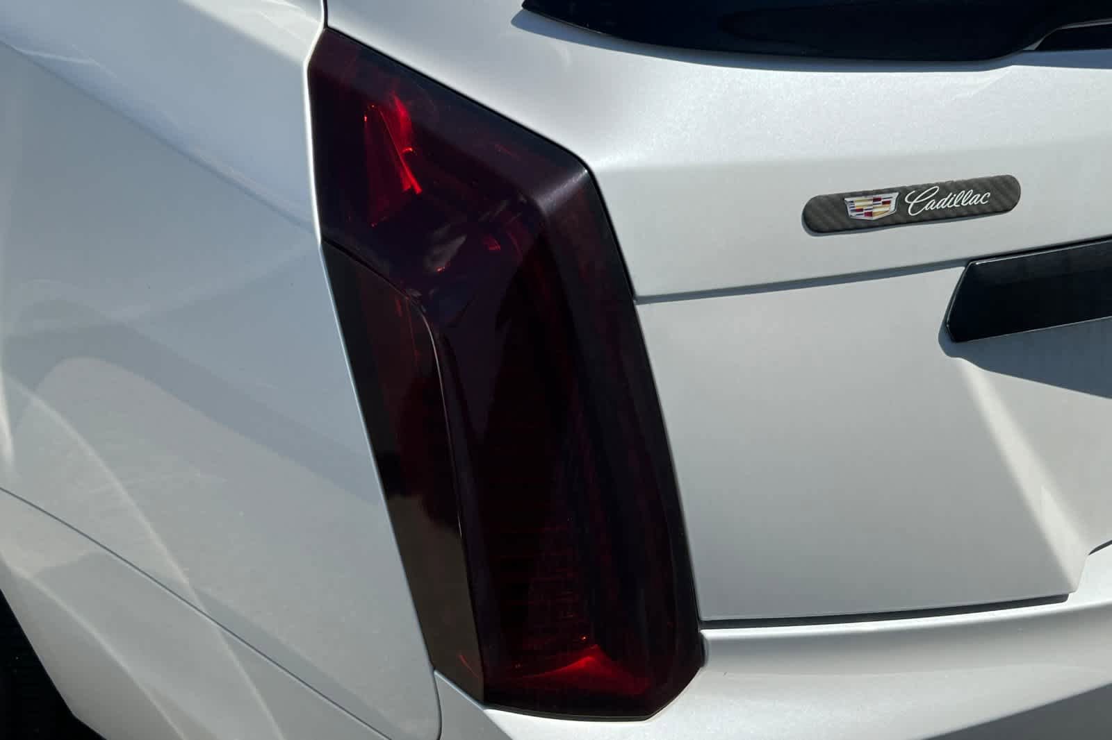 Used 2018 Cadillac CTS Luxury image 20