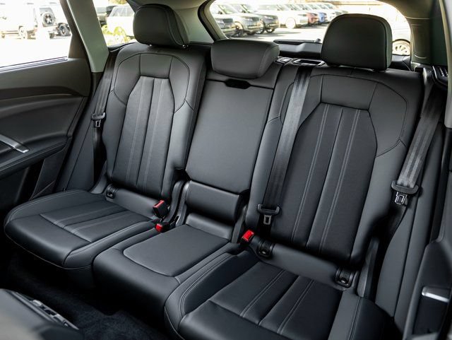 New 2025 Audi Q5 Premium Plus AWD/4WD image 20