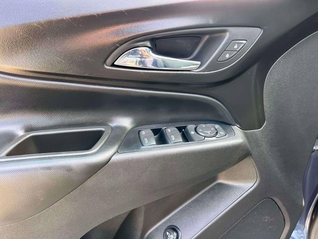 Used 2019 Chevrolet Equinox LT image 17