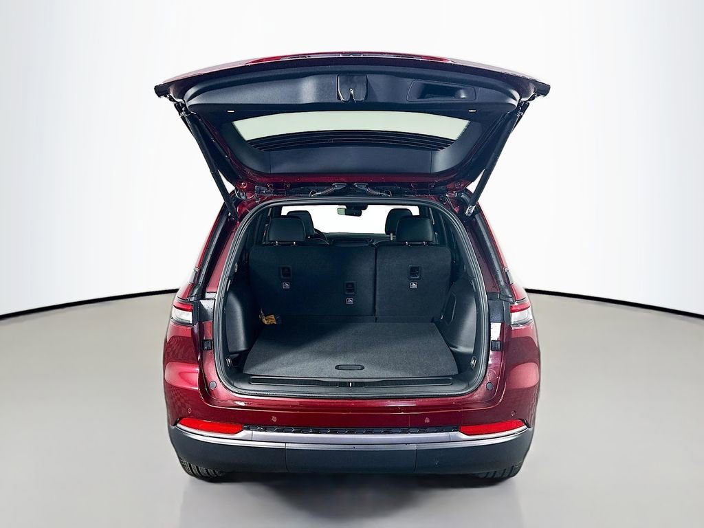 New 2026 Jeep Grand Cherokee Limited image 16