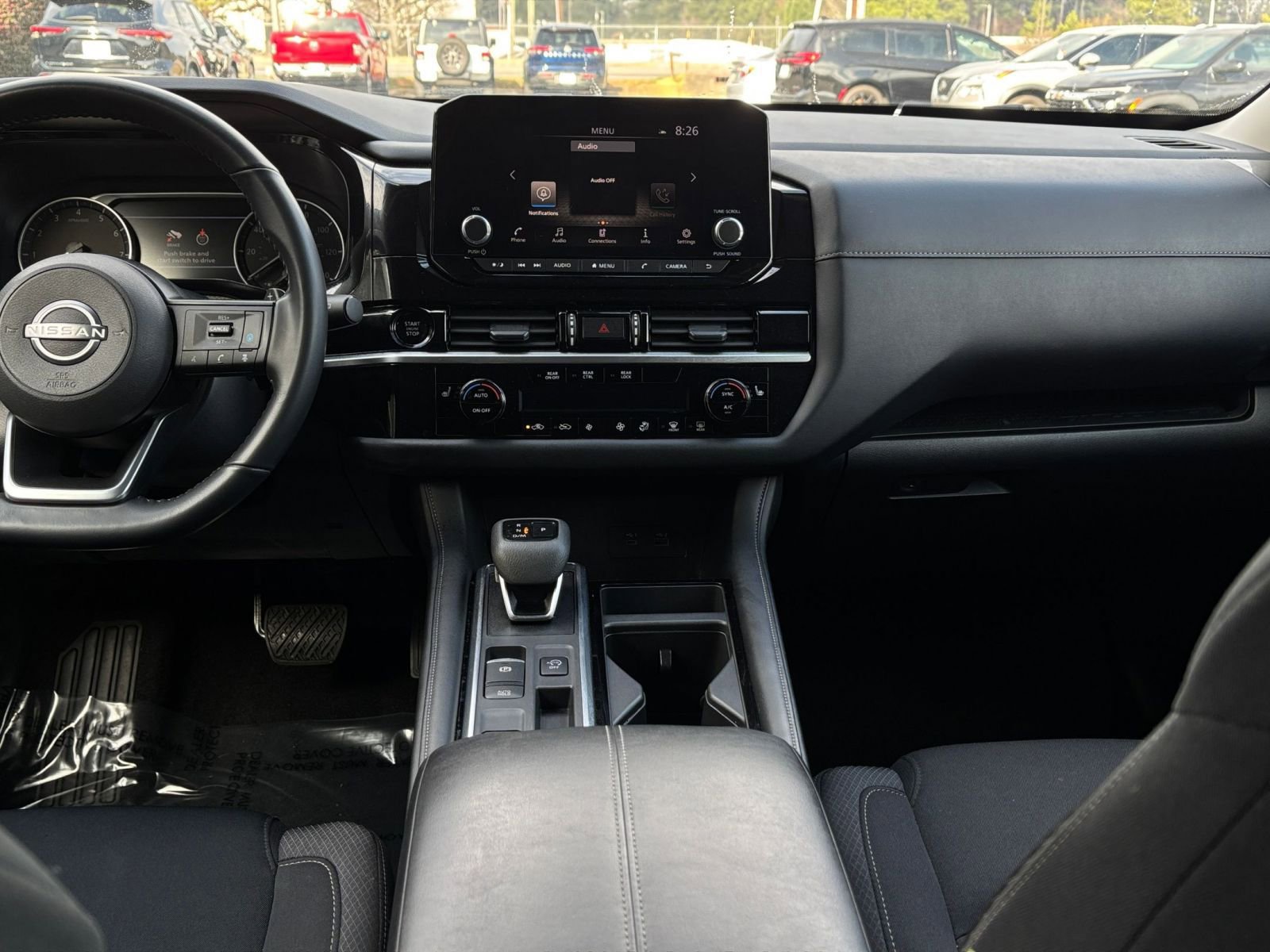 Used 2025 Nissan Pathfinder SV image 25