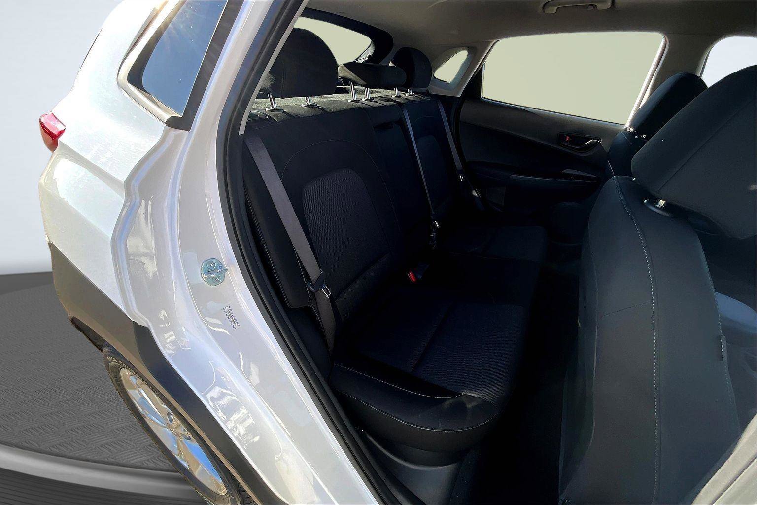 Used 2023 Hyundai Kona SEL w/ Cargo Package image 27