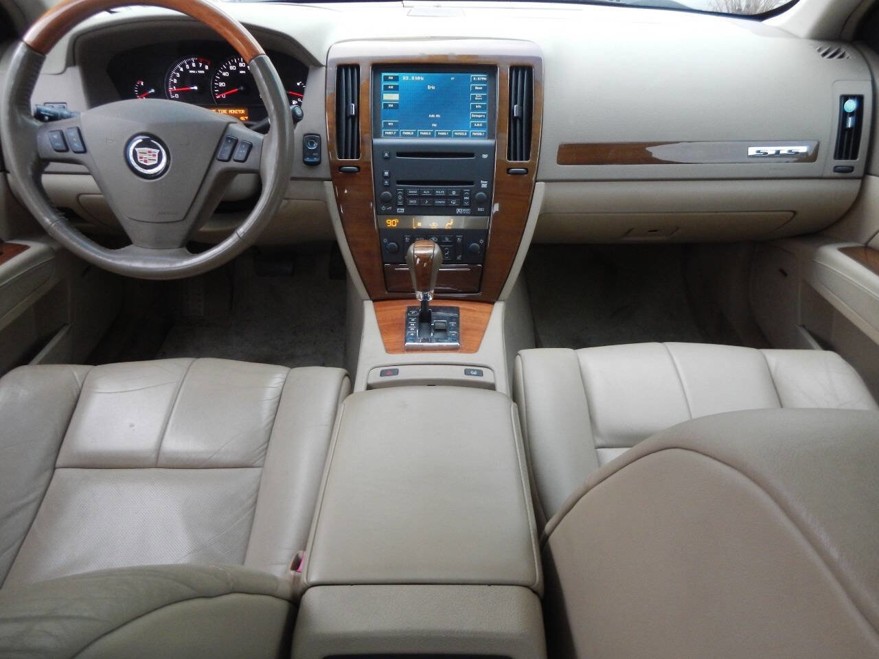 Used 2005 Cadillac STS w/ Preferred Equipment Group image 2