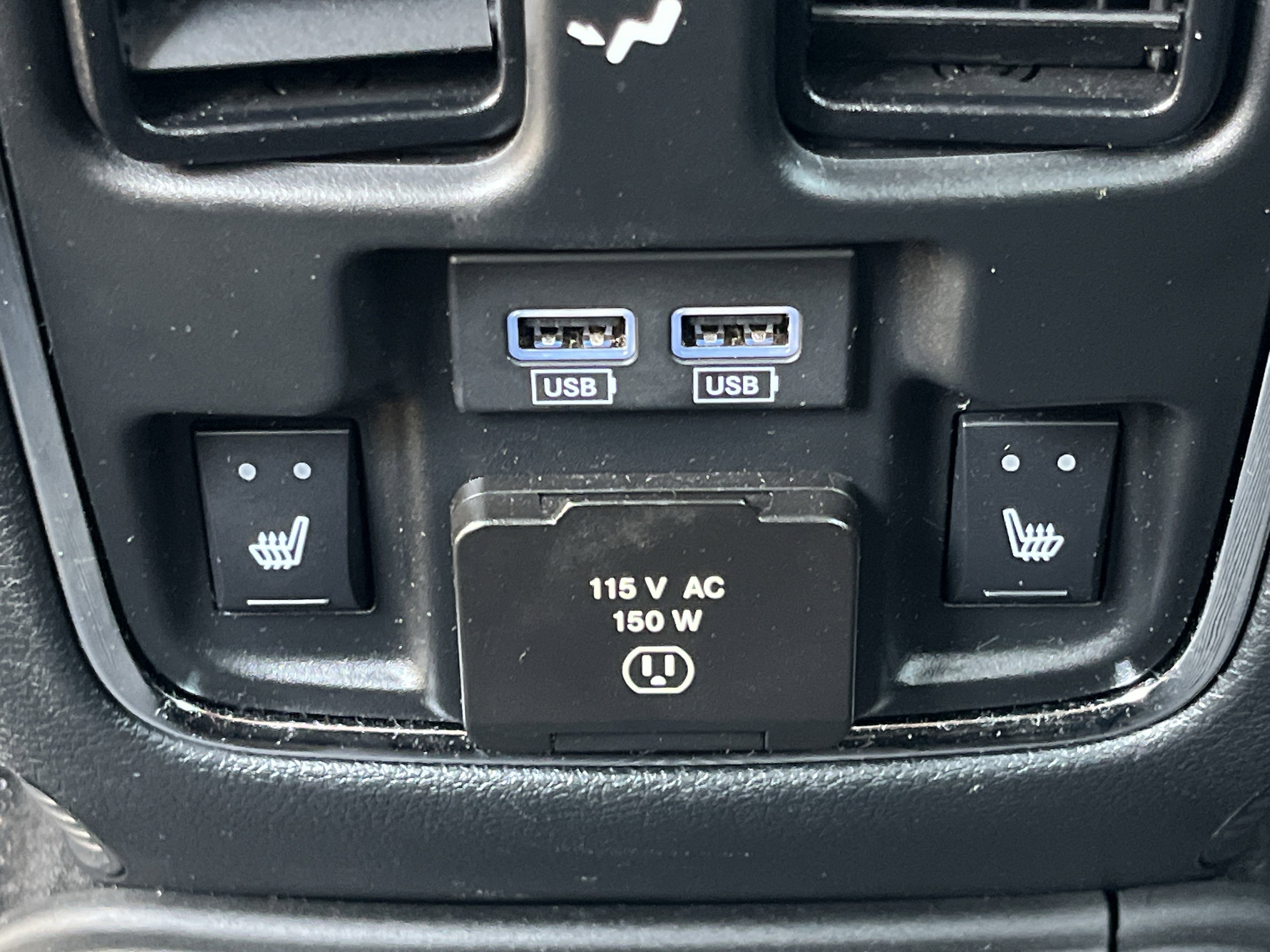 Used 2020 Jeep Grand Cherokee Trailhawk AWD/4WD image 24