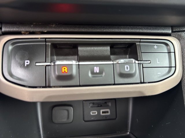 Used 2023 GMC Acadia Denali w/ Black Diamond Edition image 23