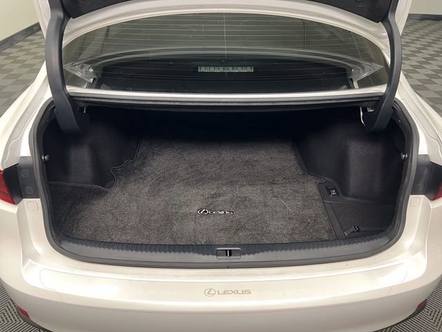 Used 2015 Lexus IS 250 w/ Navigation System Package RWD image 8