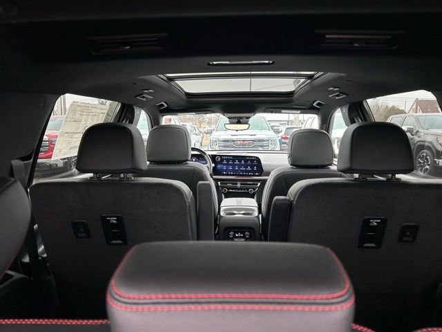 New 2026 Chevrolet Traverse RS w/ LPO, Floor Liner Package image 10
