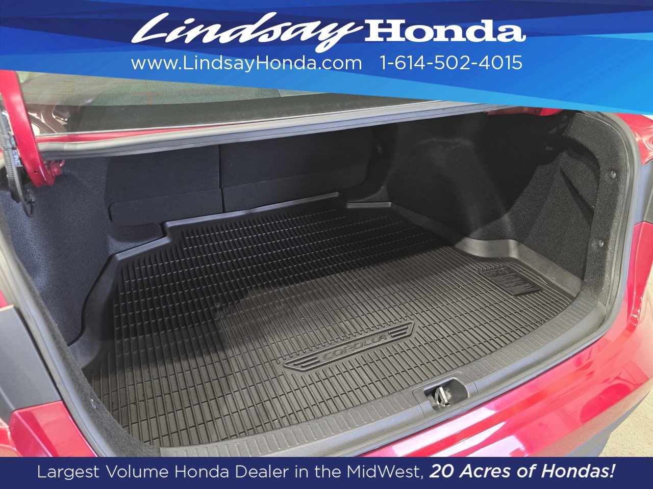 Used 2023 Toyota Corolla LE image 7