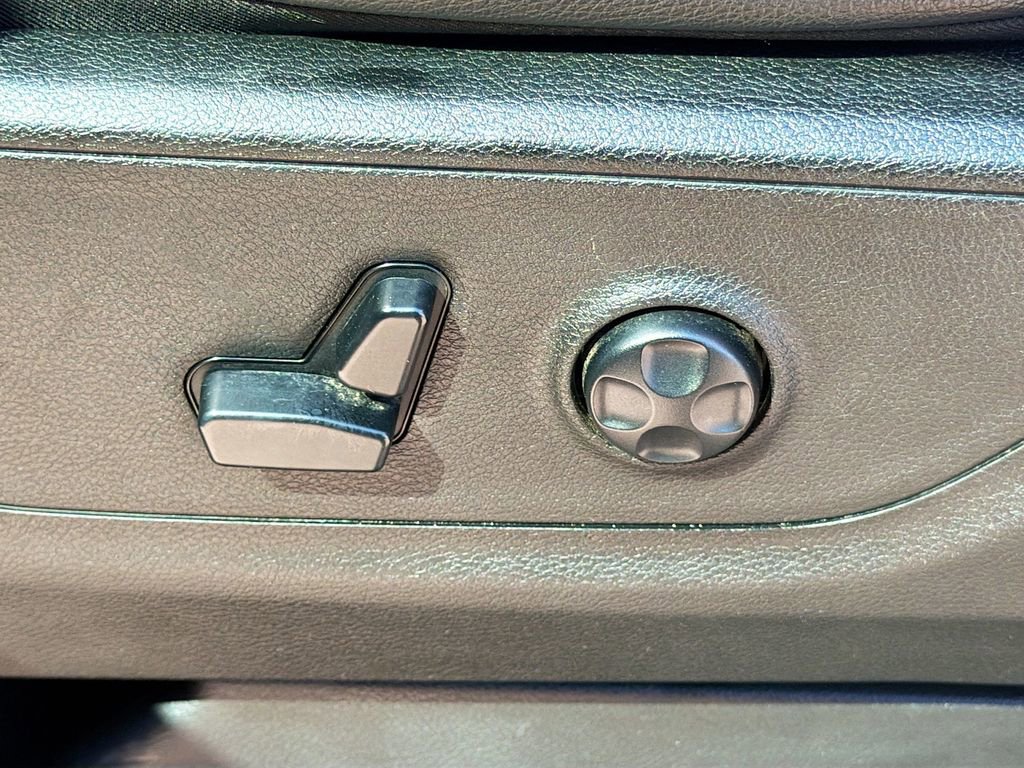 Used 2020 RAM 1500 Sport w/ Leather & Sound Group image 24