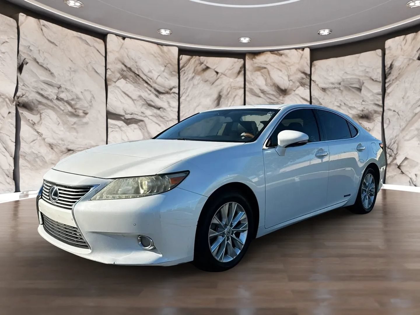 Used 2013 Lexus ES 300h w/ Luxury Pkg FWD image 4