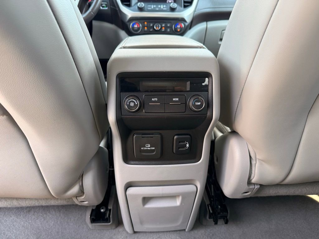 Used 2018 GMC Acadia SLT image 31