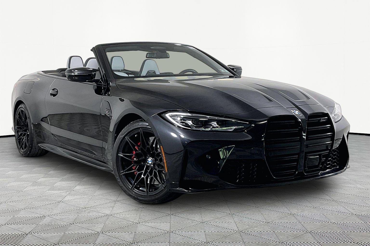 Used 2024 BMW M4 xDrive Competition AWD/4WD image 4