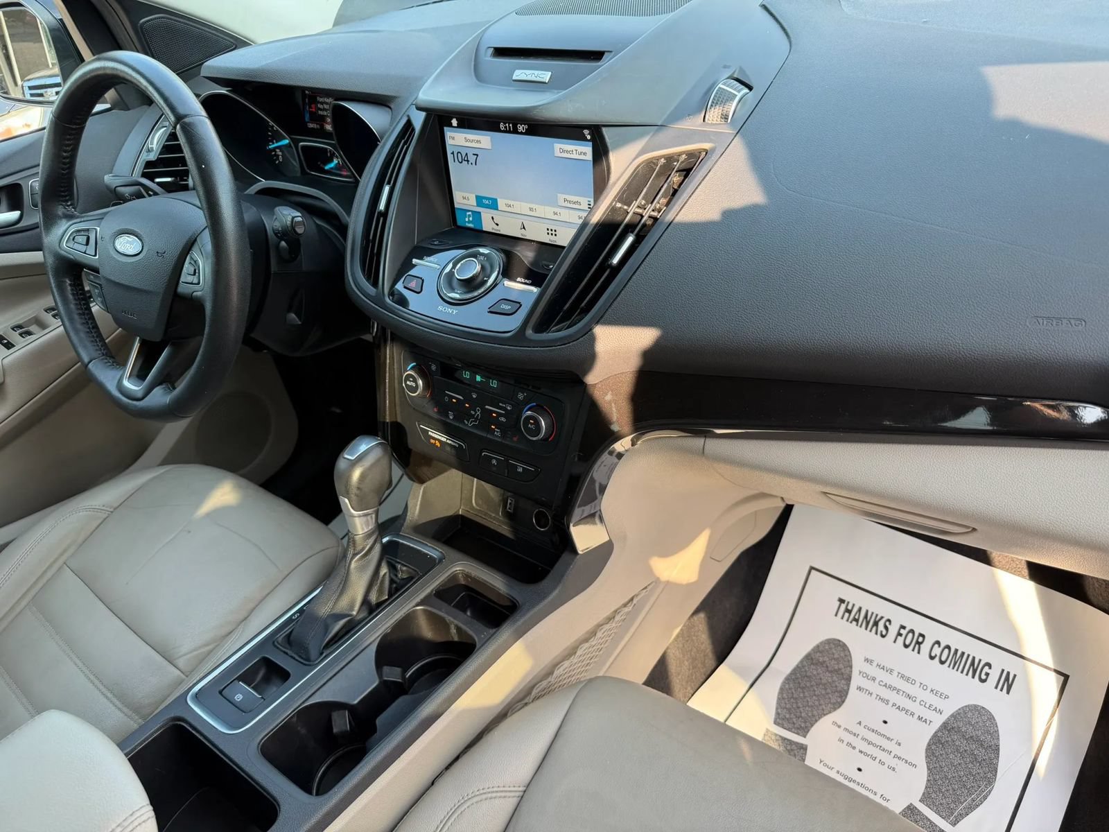 Used 2017 Ford Escape Titanium AWD/4WD image 34