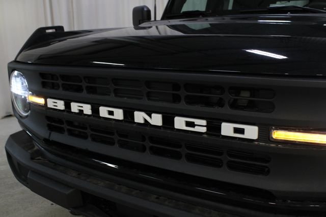 New 2025 Ford Bronco 4-Door AWD/4WD image 34