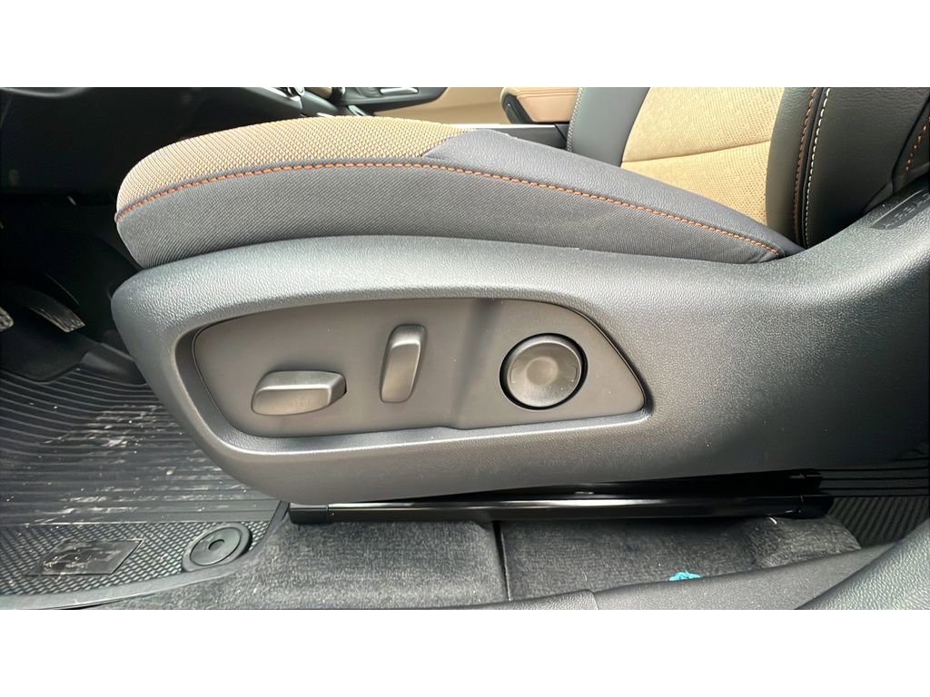 New 2026 Chevrolet Equinox ACTIV image 25