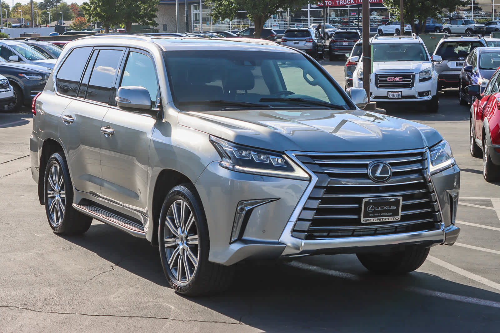 Used 2018 Lexus LX 570 4WD image 5
