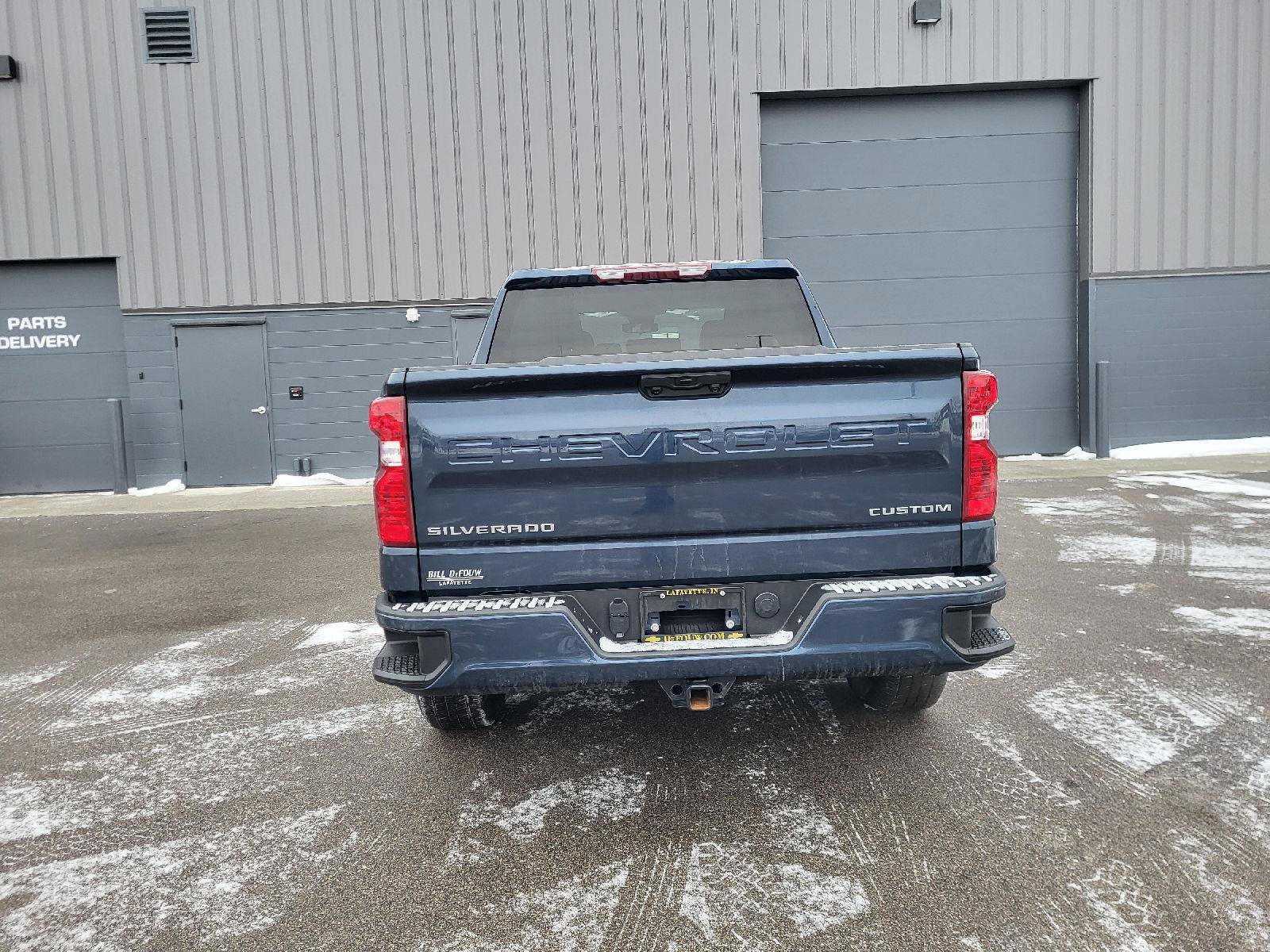 Used 2022 Chevrolet Silverado 1500 Custom image 4