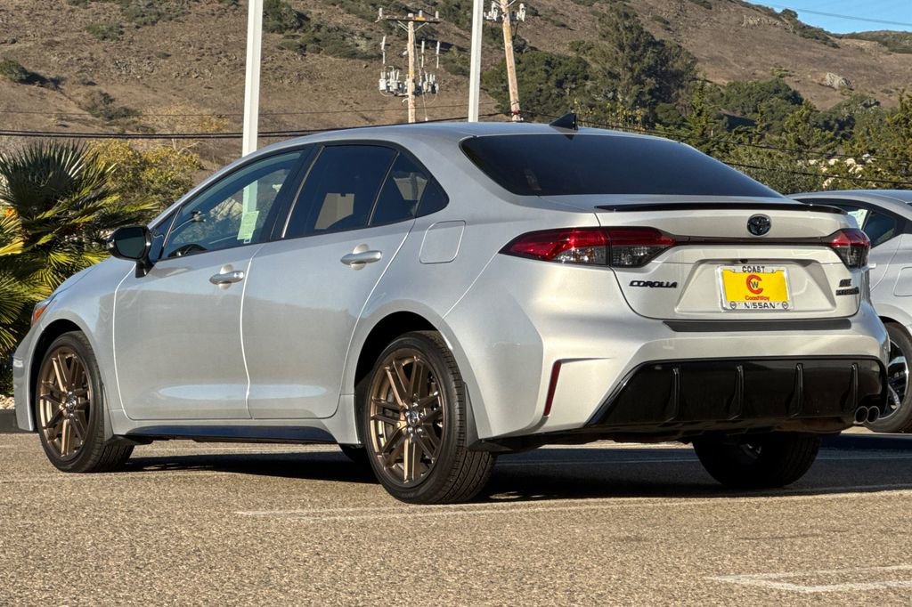 Used 2024 Toyota Corolla SE image 6